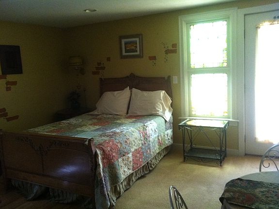 Maids Quarters 