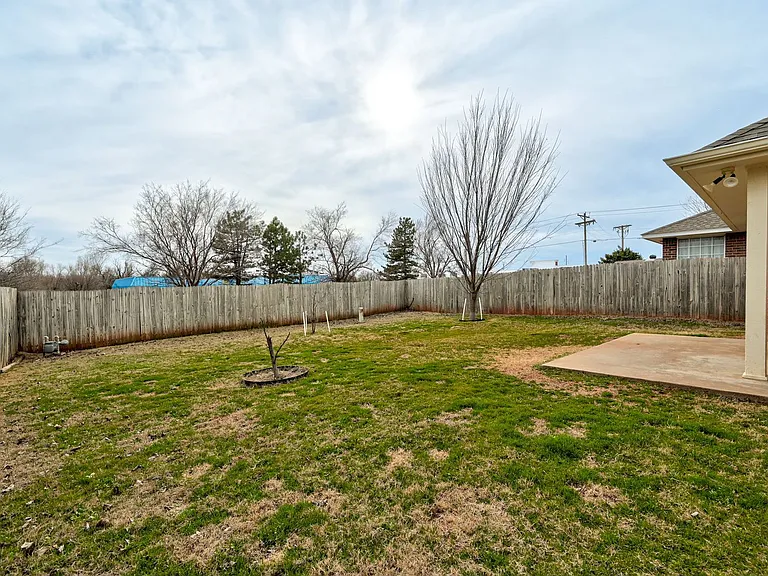 2032 Emerald Brook Ct — Photo 40