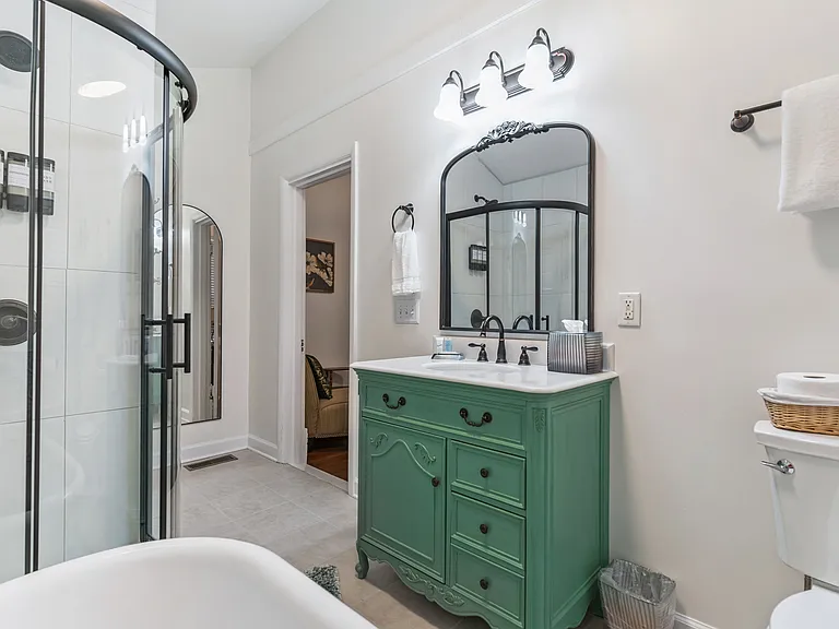 1915 Union St #1 — Photo 19