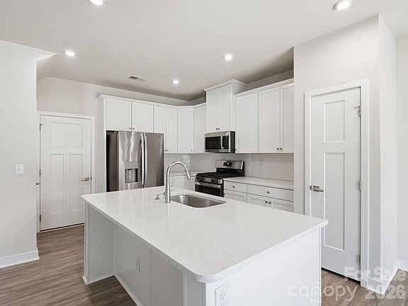 4th image of 10414 Dalton Woods Ct NW