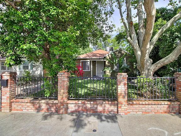 3rd image of 4203 32nd St