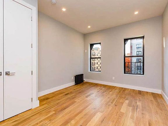 2nd image of 510 Jackson Ave #3F