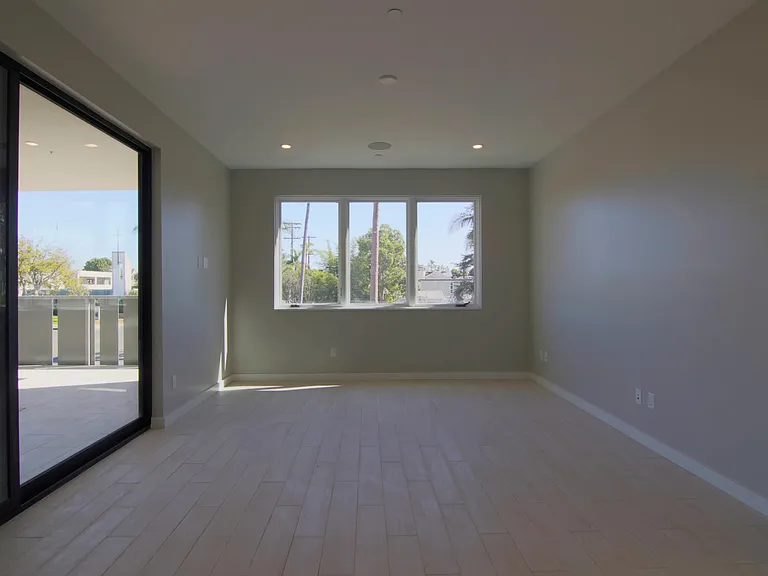 1014 5th St #2A — Photo 5