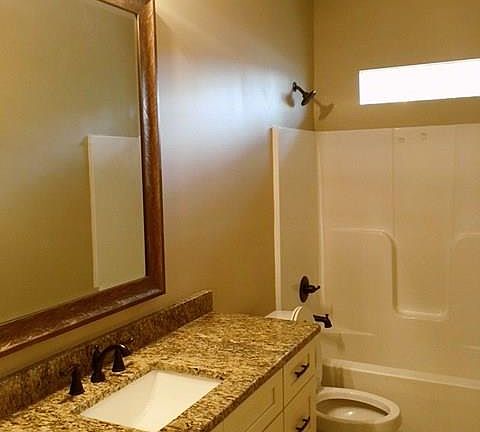 5th image of 14342 Riverlake Dr