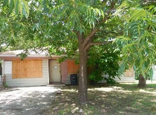 4205 Whitehall St, Fort Worth, TX 76119