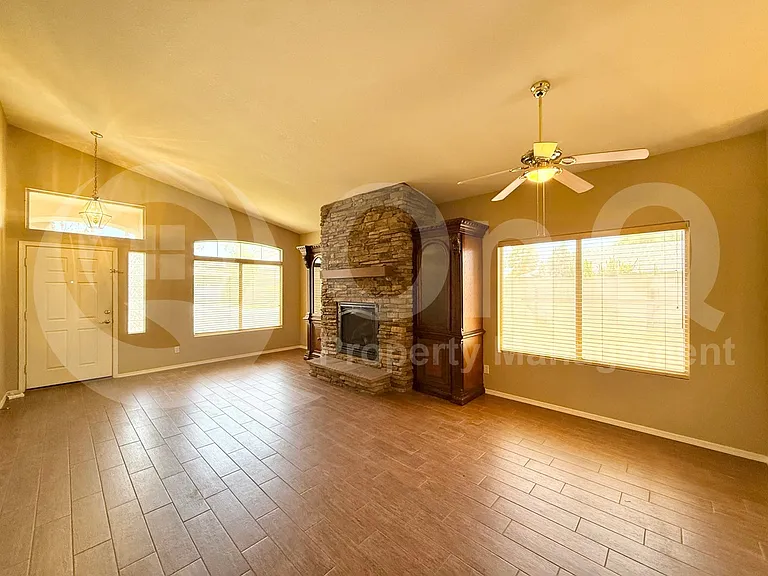 2240 W Rockrose Pl — Photo 5