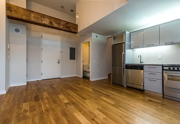 Rented by Nooklyn NYC LLC | media 64