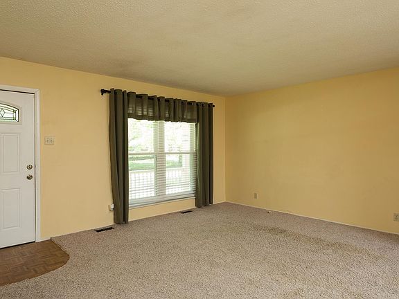 4th image of 6604 Cortena Dr