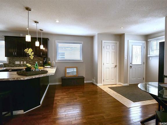 2nd image of 1233 Redland Ave