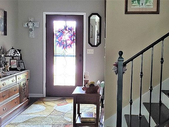 2nd image of 551 Camille Ln