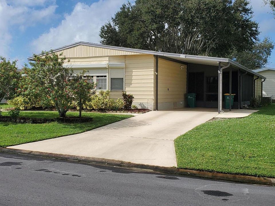 1st image of 719 Amaryllis Dr