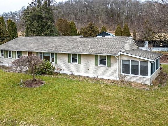 3rd image of 179 Sarepta Rd