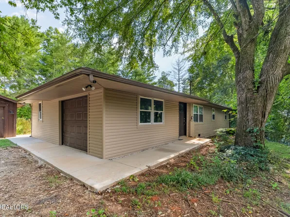 1319 Boyds Creek Hwy, Seymour, TN 37865