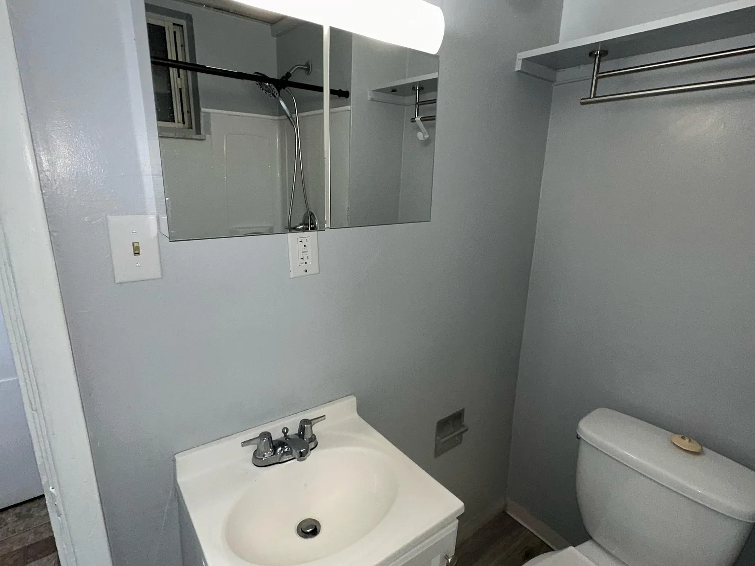 214 Bessemer Ave — Photo 3