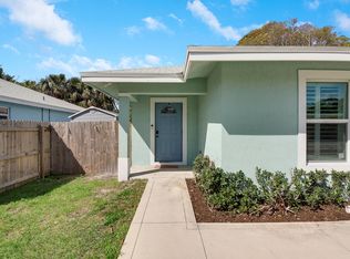 3121 Pinewood Avenue, West Palm Beach, FL 33407