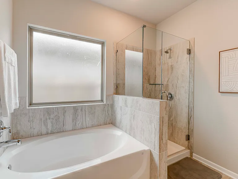 615 Winscott Ave — Photo 22