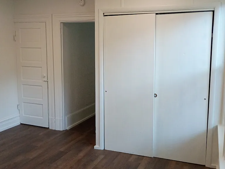 14 W James St #1 — Photo 10