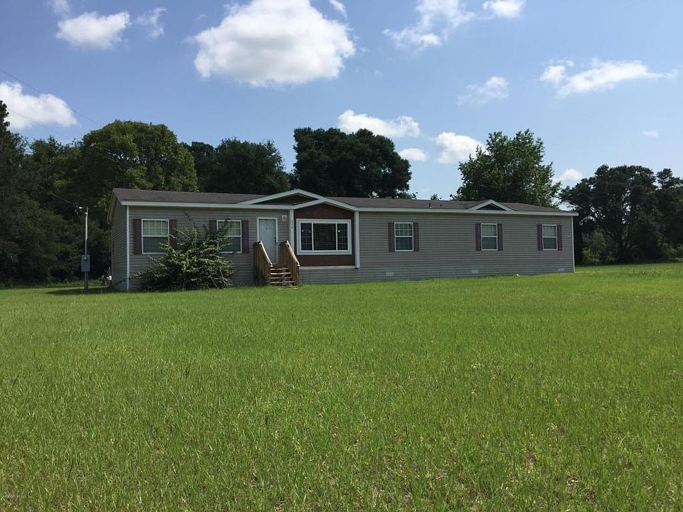 1st image of 535 NE 155th Street Rd