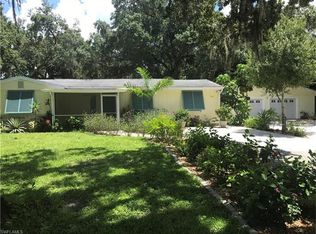 3214 Edgewood Ave, Fort Myers, FL 33916
