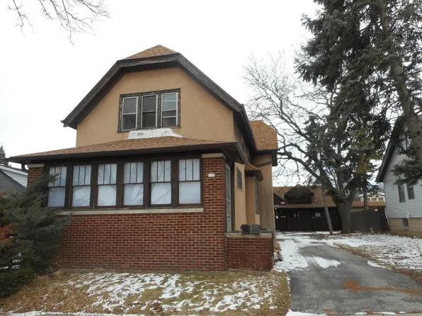 330 N 64th St, Milwaukee, WI 53213
