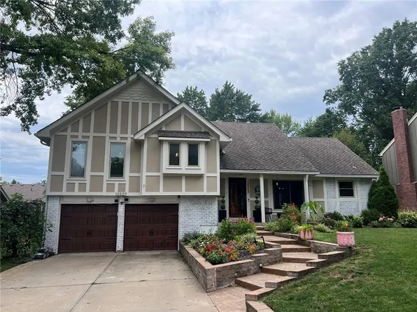 12823 W 82nd St, Lenexa, KS 66215