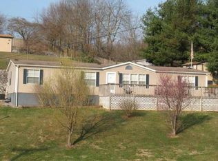 134 Page Town Rd, Saltville, VA 24370