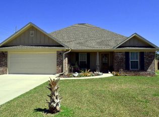 1300 Thames Dr, Foley, AL 36535