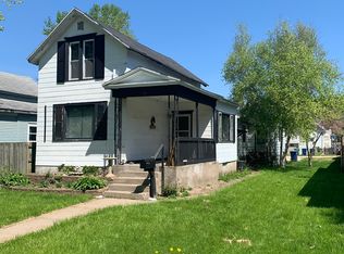 650 7th Ave S, Clinton, IA 52732