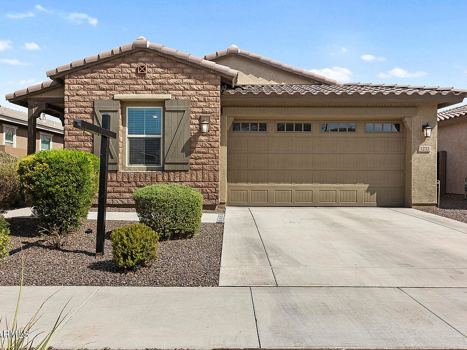 1st image of 1232 E IRWIN Avenue