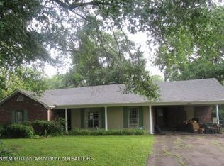 1235 Sycamore St, Tunica, MS 38676