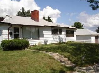 5028 W Dakota St, Milwaukee, WI 53219