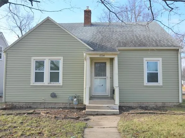 1724 Ridge Ave, Rockford, IL 61103