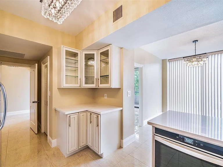 1111 Bering Dr #206 — Photo 9