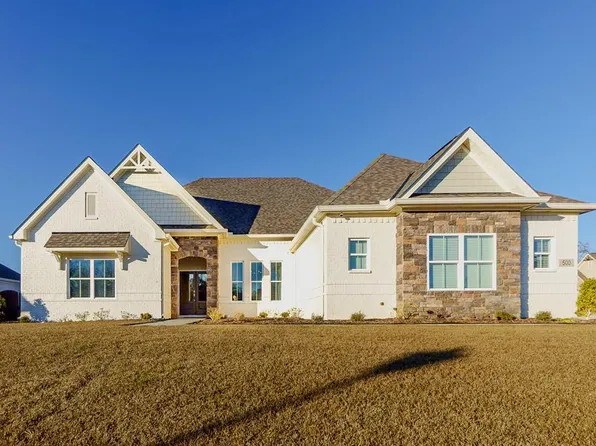 500 Charleston Mills Dr, Midland City, AL 36350