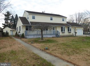 520 E 5th St, Florence, NJ 08518
