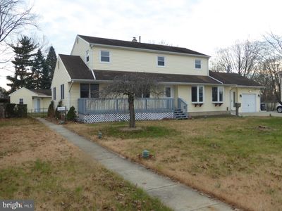 520 E 5th St, Florence, NJ, 08518