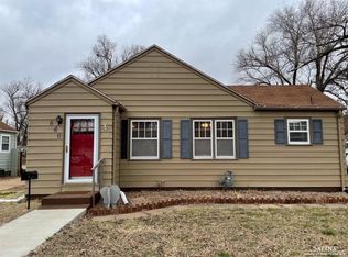 640 S 12th St, Salina, KS 67401