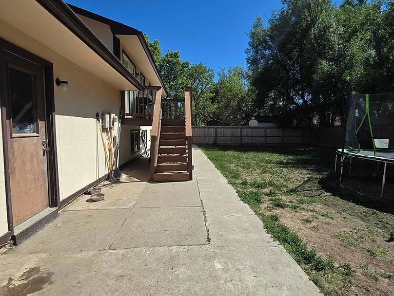 4800 King Arthur Way — Photo 15