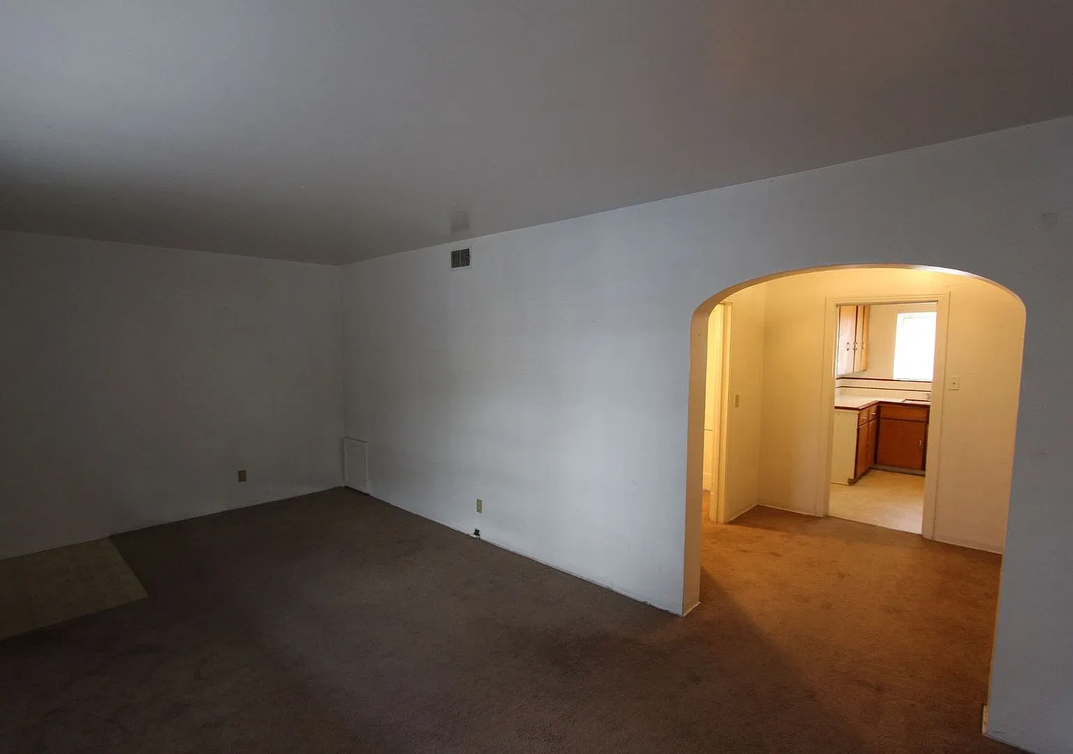 324 N San Francisco St — Photo 1