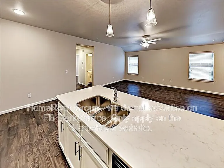 412 Vail Cir — Photo 8