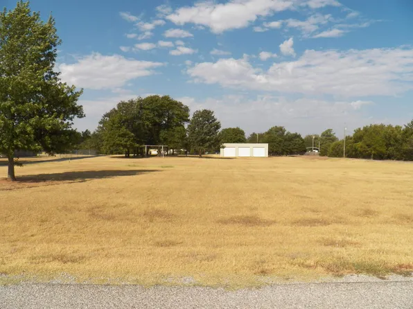3501 Clark Rd, Marlow, OK 73055