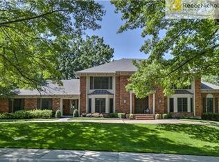 2503 W 70th Ter, Mission Hills, KS 66208
