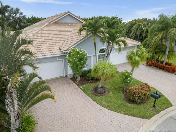 681 NW Red Pine Way, Jensen Beach, FL 34957