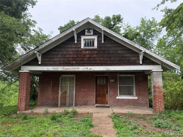 1418 Park Ave, Hannibal, MO 63401
