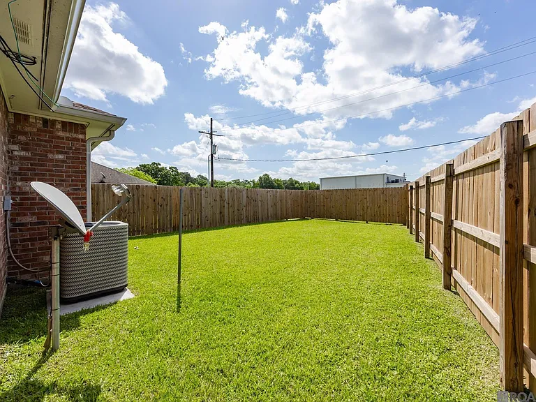 9540 Lindale Ave #A — Photo 22