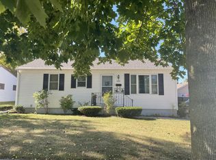 1205 Cherry Rd, Manitowoc, WI 54220