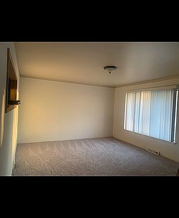 2nd image of 14429 Jackson St