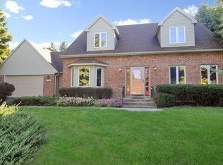 26533 N Wilton Rd, Wauconda, IL 60084