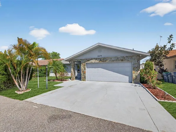 10275 113th St, Seminole, FL 33778