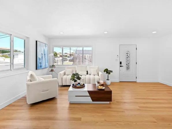 2346 Saipan Dr, San Diego, CA 92139